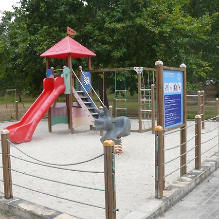 Отель Parque De Campismo Orbitur Foz De Arelho. Фош-ду-Арелью Экстерьер фото