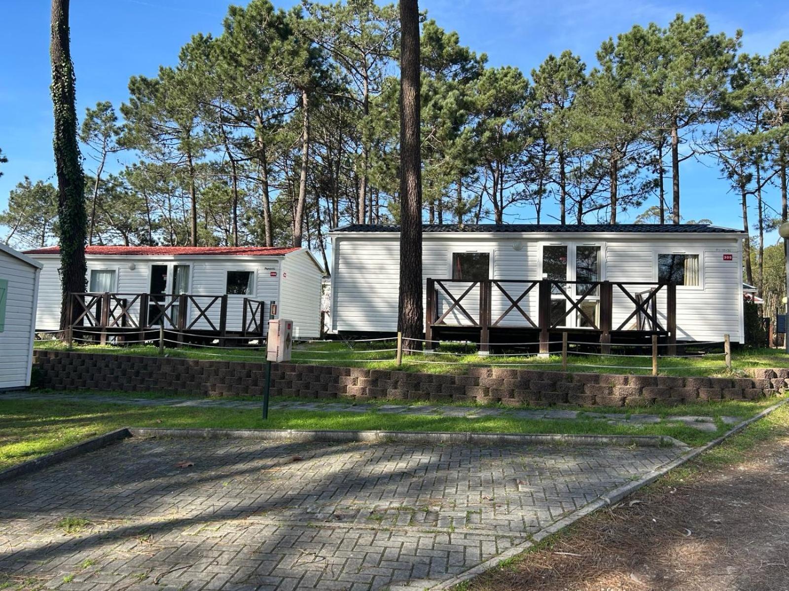 Отель Parque De Campismo Orbitur Foz De Arelho. Фош-ду-Арелью Экстерьер фото