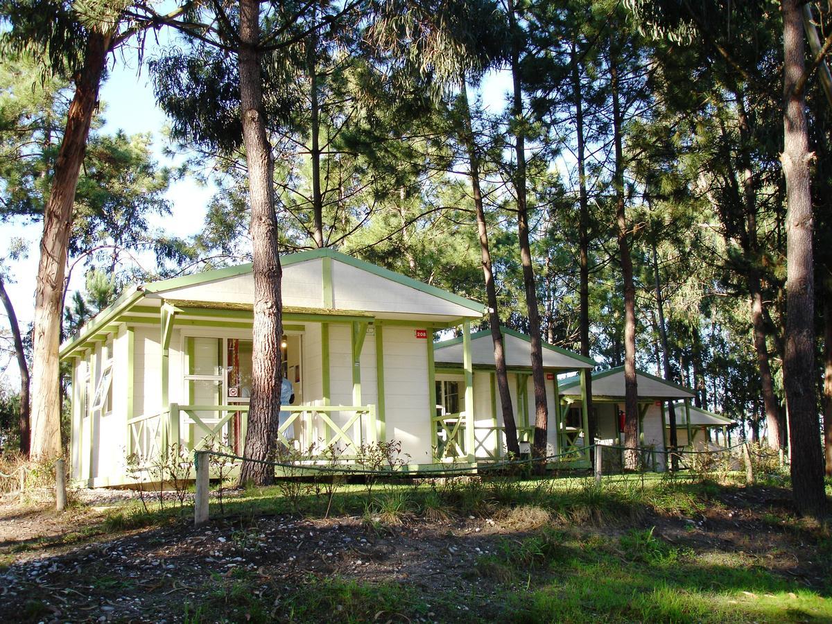 Отель Parque De Campismo Orbitur Foz De Arelho. Фош-ду-Арелью Экстерьер фото